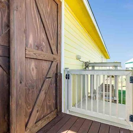 סרפסייד ביץ' Beach House With Ocean View מראה חיצוני תמונה