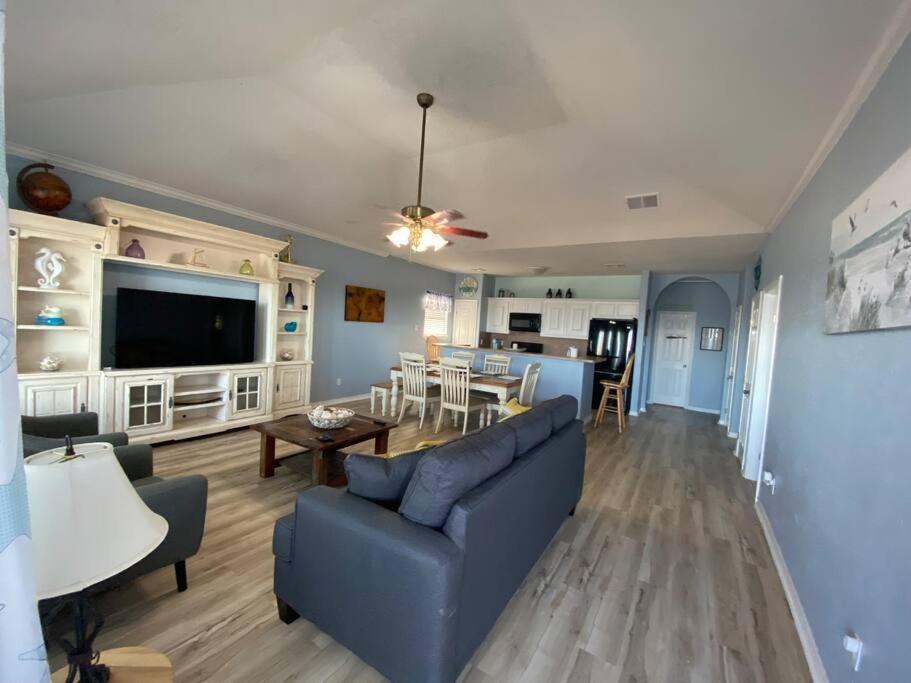 סרפסייד ביץ' Beach House With Ocean View מראה חיצוני תמונה