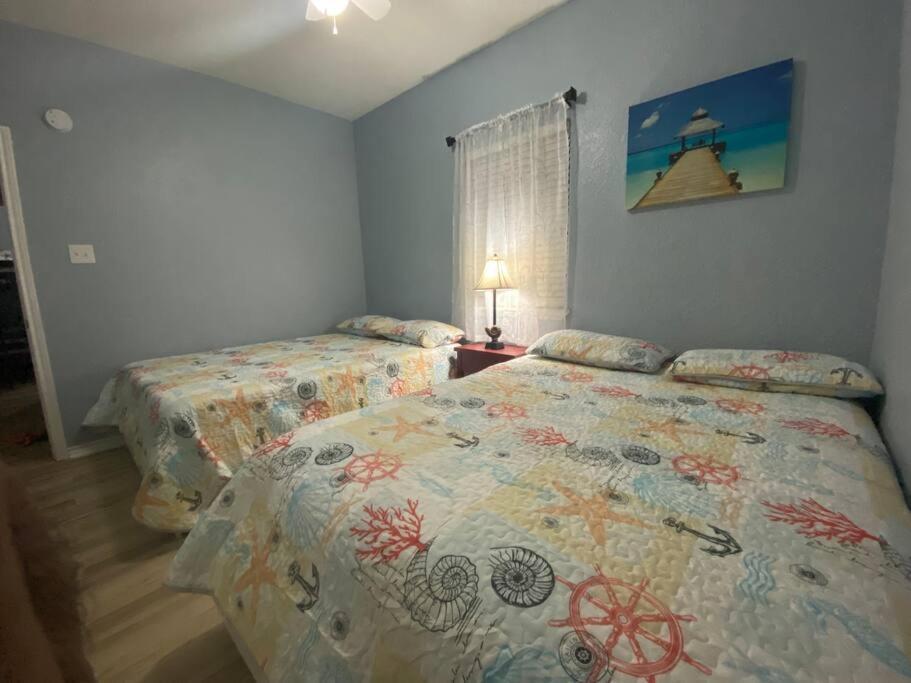 סרפסייד ביץ' Beach House With Ocean View מראה חיצוני תמונה
